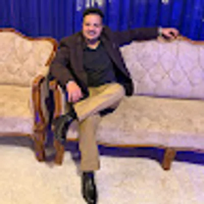 manoj suthar